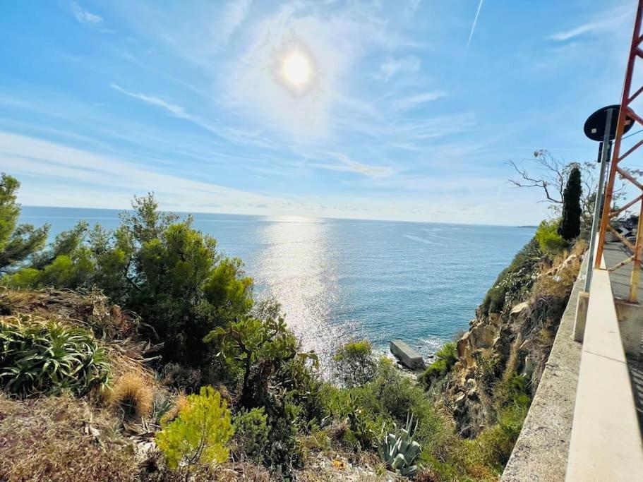 Suite Sunset 7 - Fronte Mare San Remo Buitenkant foto