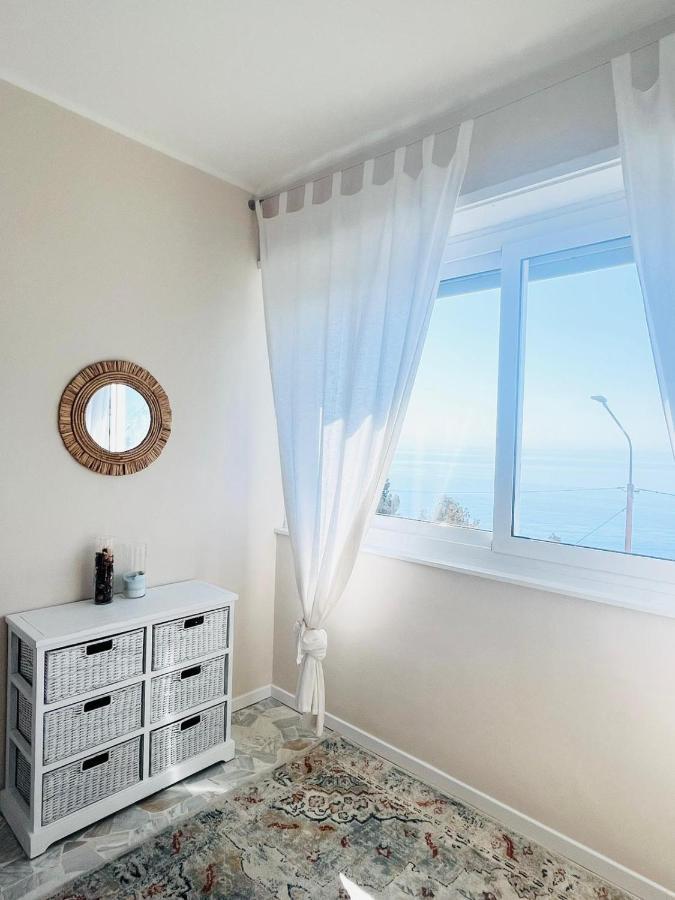 Suite Sunset 7 - Fronte Mare San Remo Buitenkant foto