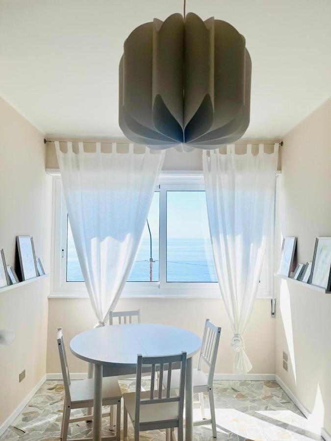 Suite Sunset 7 - Fronte Mare San Remo Buitenkant foto